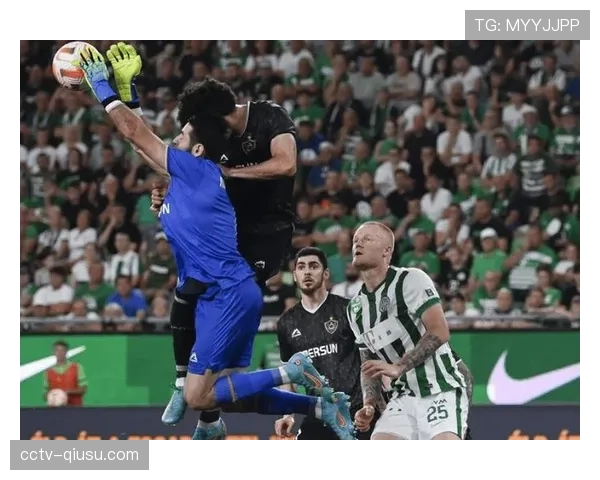 半场数据:多特蒙德对阵本菲卡,角球次数6-2但未能形成射正 半场数据:多特蒙德对阵本菲卡,角球次数6-2但未能形成射正